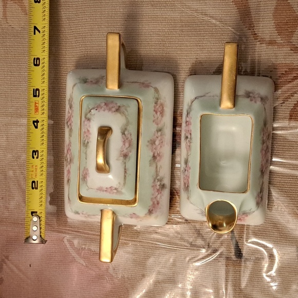 Bavarian hand painted sugar creamer with lid  smaller size   excellent condition - Picture 8 of 8